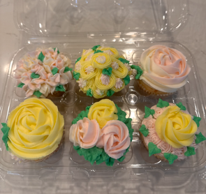 Vanilla Buttercream Cupcake 6-pack